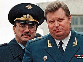 Устинов и Яралиев. Фото "Коммерсанта"