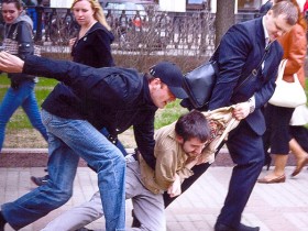 Задержание на "Марше несогласных" в Москве 6 мая. Фото: Собкор®ru